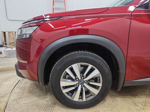 Used 2023 Nissan Pathfinder SL image 19