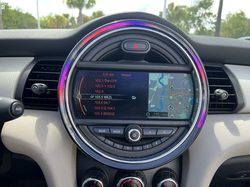 Used 2016 MINI Cooper S FWD image 23