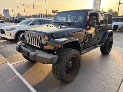 Used 2016 Jeep Wrangler Unlimited Sahara w/ Connectivity Group