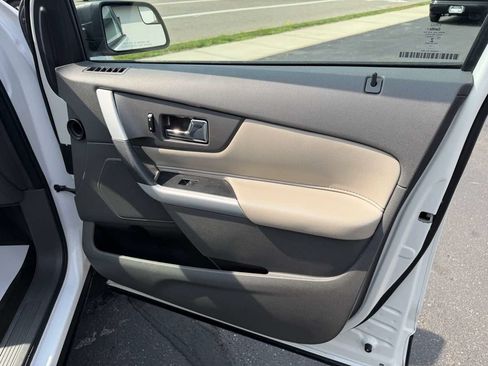 Used 2014 Ford Edge SE w/ Equipment Group 101A AWD/4WD image 20