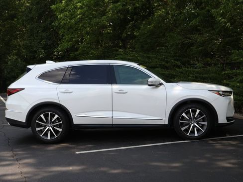 Used 2025 Acura MDX FWD w/ Technology Package image 10