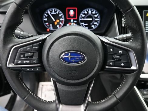 Used 2025 Subaru Outback Premium image 15