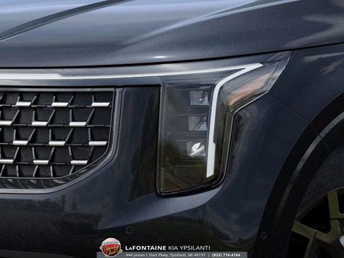 New 2026 Kia Carnival SX FWD image 10