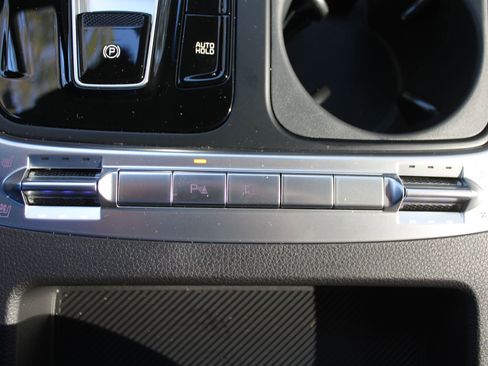 New 2026 Kia Carnival SX image 48