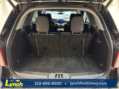 Used 2023 Ford Explorer XLT w/ Equipment Group 202A image 21
