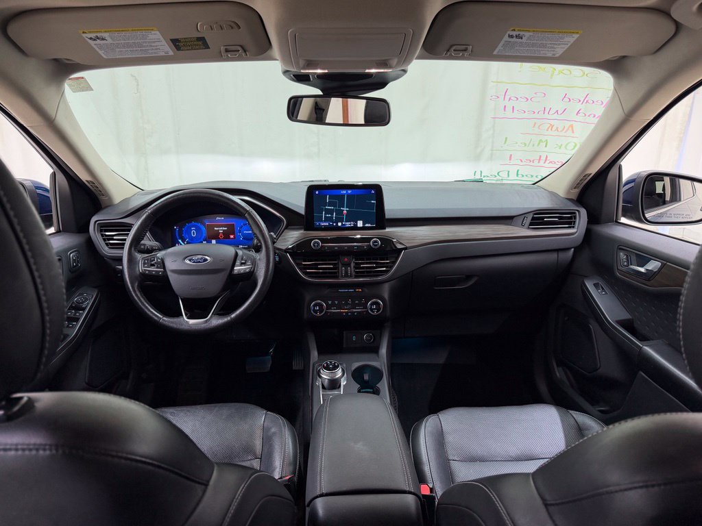 Used 2020 Ford Escape Titanium AWD/4WD image 21