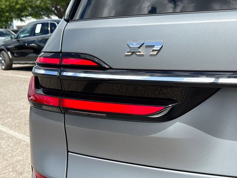 Used 2023 BMW X7 M60i w/ Executive Package image 10