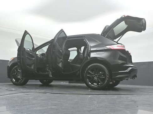 Used 2023 Ford Edge ST-Line w/ Class II Trailer Tow Package image 57