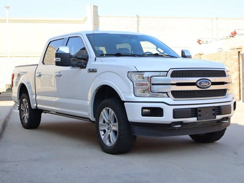 Used 2019 Ford F150 Platinum w/ Equipment Group 701A Luxury AWD/4WD image 2