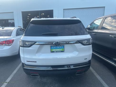 Used 2020 Chevrolet Traverse Premier w/ Redline Edition image 3