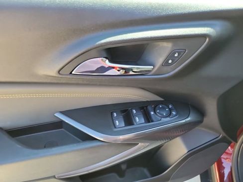 Used 2024 Chevrolet Trax ACTIV w/ Driver Confidence Package FWD image 17