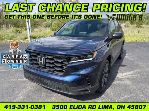 Used 2025 Honda Pilot Sport image 1
