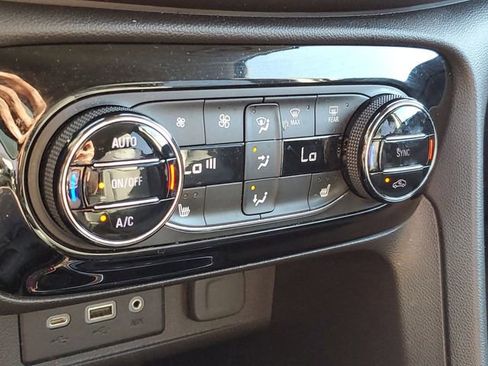 Certified 2023 Buick Encore GX Select w/ Safety Package II FWD image 26