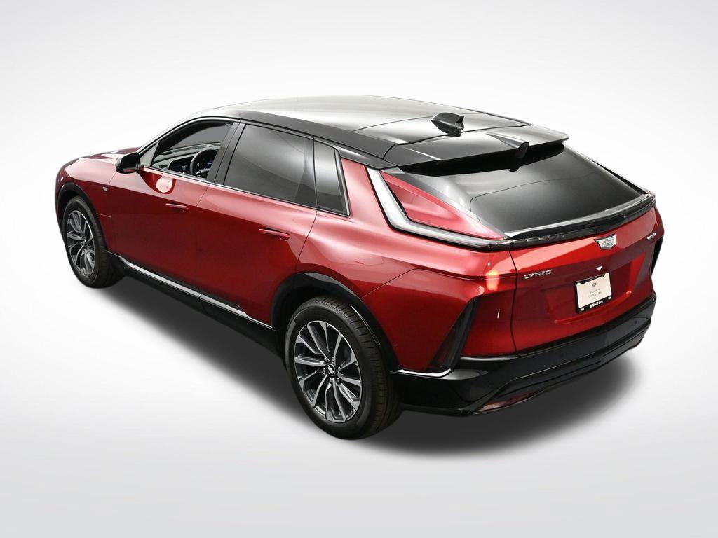 Used 2025 Cadillac Lyriq Sport AWD/4WD image 18