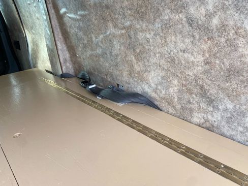 Used 2014 Chevrolet Express 1500 image 16