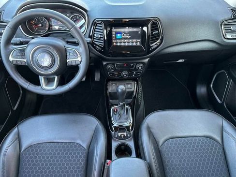 Used 2019 Jeep Compass Altitude image 10