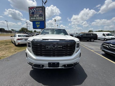 Used 2023 GMC Sierra 1500 Denali Ultimate AWD/4WD image 9