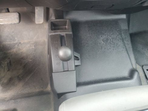 Used 2018 Chevrolet Silverado 2500 W/T w/ Snow Plow Prep Package image 15