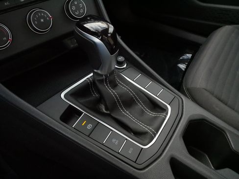 Used 2024 Volkswagen Jetta S image 24