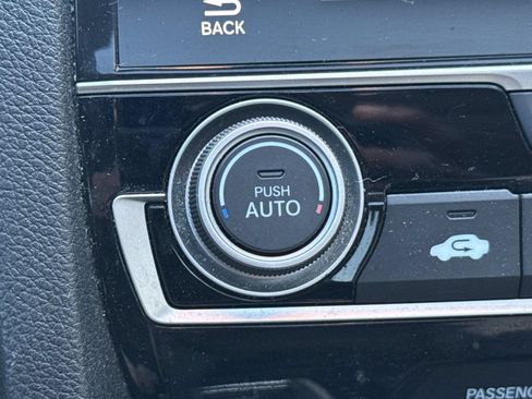 Used 2016 Honda Civic EX image 28