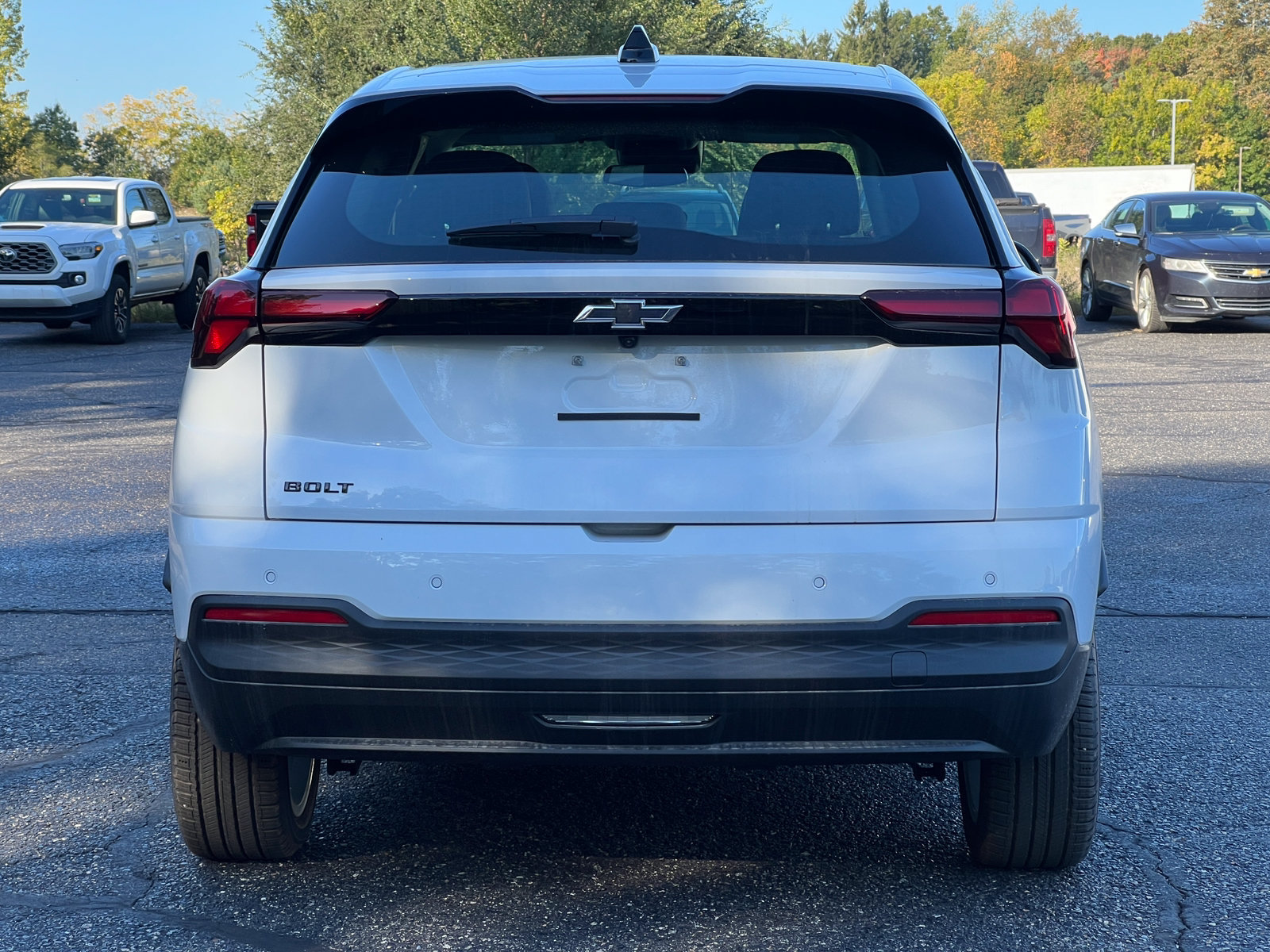 New 2027 Chevrolet Bolt LT w/ Comfort Package FWD image 35