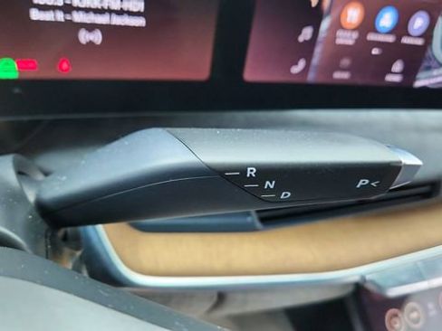 Used 2022 Lucid Air Grand Touring image 41