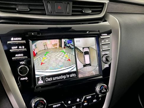 Used 2024 Nissan Murano Platinum w/ Cargo Package image 21