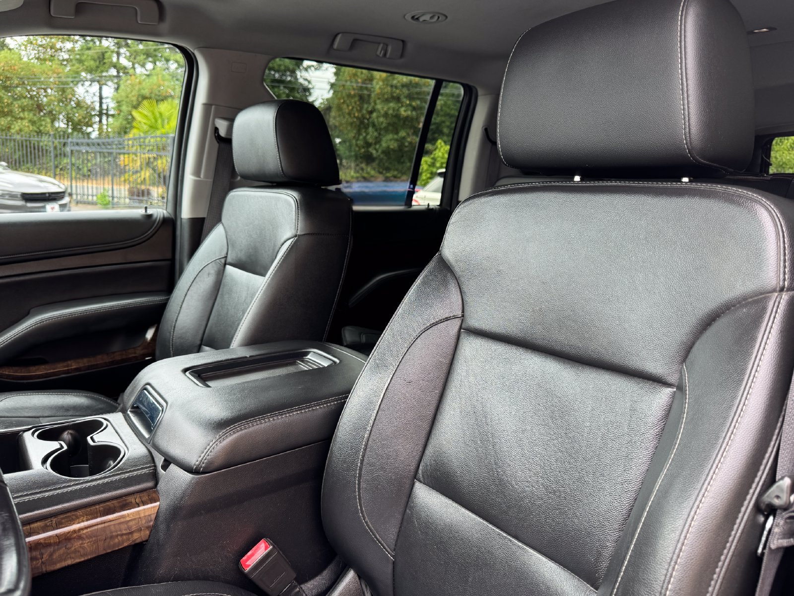 Used 2020 Chevrolet Suburban LT AWD/4WD image 11