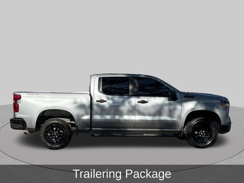 Used 2025 Chevrolet Silverado 1500 Custom Trail Boss w/ LPO, Dark Essentials Package AWD/4WD image 6