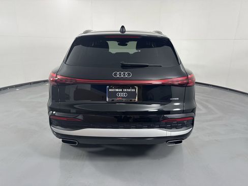 Used 2025 Audi Q5 Premium Plus w/ Premium Plus image 6