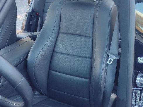 Used 2022 Mercedes-Benz GLS 450 4MATIC image 17