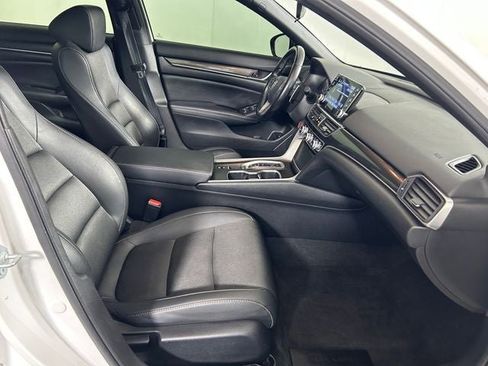 Used 2021 Honda Accord Sport image 28