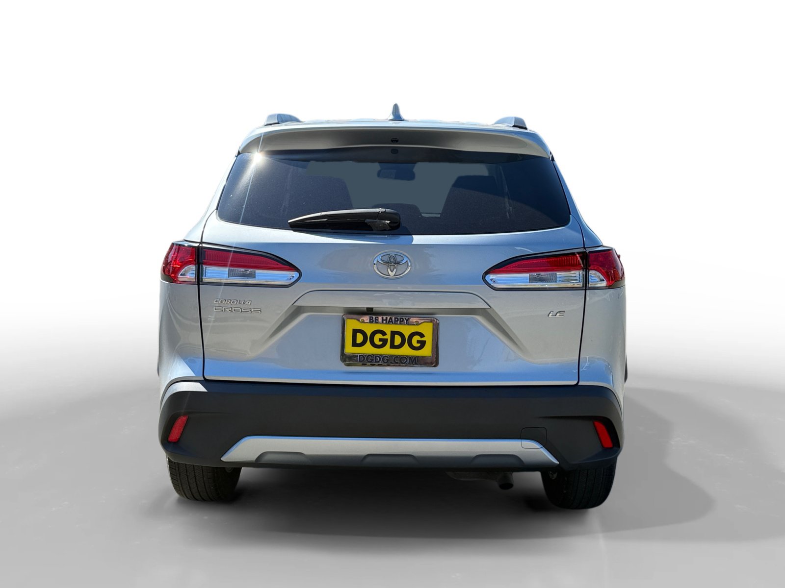 Used 2024 Toyota Corolla Cross LE FWD image 4