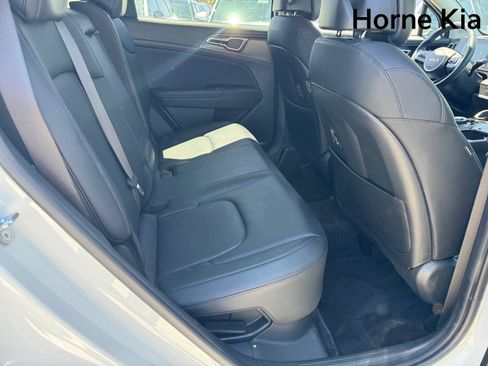 Certified 2025 Kia Sportage EX w/ EX Premium Package AWD/4WD image 27