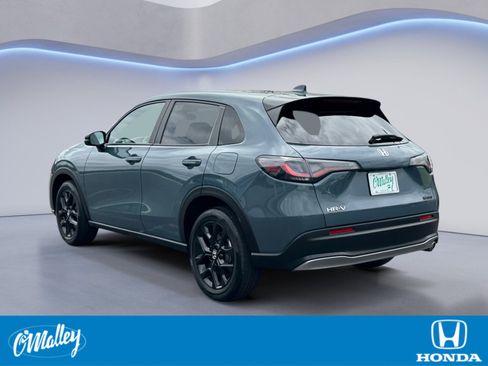 Certified 2023 Honda HR-V Sport image 3