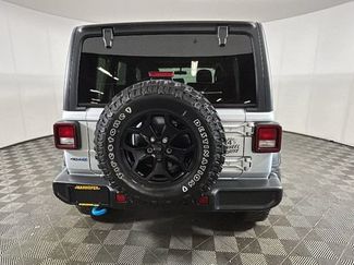 Used 2023 Jeep Wrangler Unlimited AWD/4WD video 3