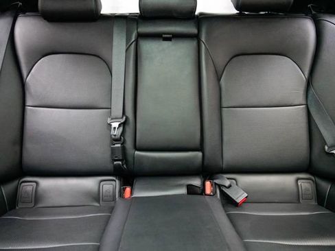 Used 2019 Kia Stinger GT1 AWD/4WD image 25