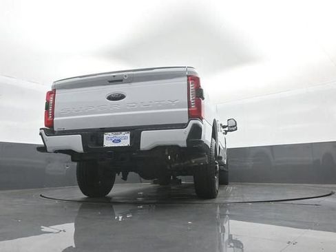 New 2026 Ford F250 XLT w/ XLT Premium Package AWD/4WD image 42