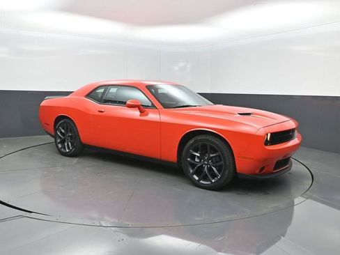 Used 2022 Dodge Challenger SXT w/ Blacktop Package RWD image 33