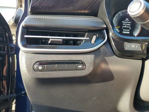 Used 2023 INFINITI QX60 Sensory w/ Cargo Package FWD image 28