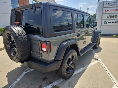 Used 2021 Jeep Wrangler Unlimited Sport AWD/4WD image 11