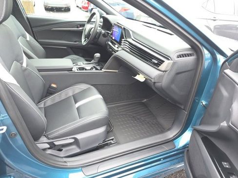 New 2026 Toyota Camry SE image 10