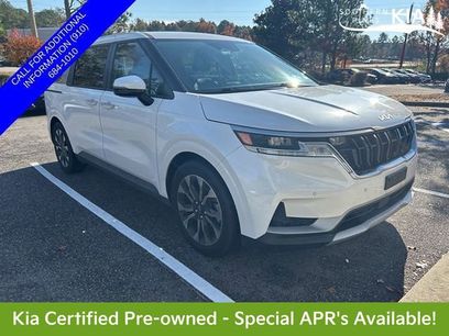 Certified 2022 Kia Carnival EX