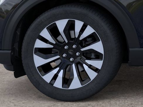 New 2026 Ford Explorer Platinum AWD/4WD image 19