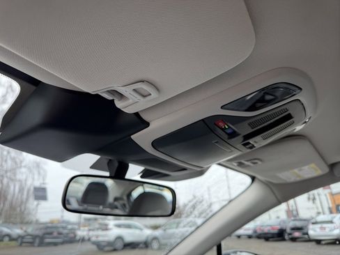 Used 2025 Subaru Legacy Premium image 26