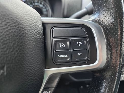 Used 2022 RAM 3500 Big Horn AWD/4WD image 20
