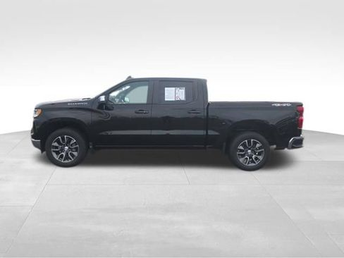 Certified 2024 Chevrolet Silverado 1500 LT AWD/4WD image 4