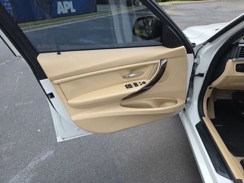 Used 2015 BMW 328i Sedan RWD image 36