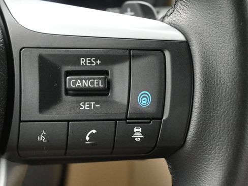 Used 2023 INFINITI QX60 Luxe w/ Cargo Package FWD image 8