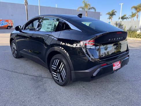 New 2026 Nissan Leaf SV+ image 5